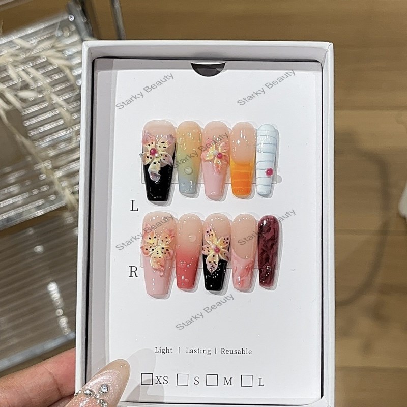 Sweet macaron color gradient candy carving in spring and summer, wearing armor