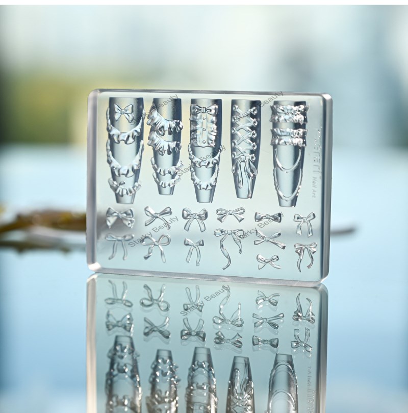 Lace Heart Silicone Sweet Nail Art Decorations DIY Design Transparent Nail Art Mold Templatee