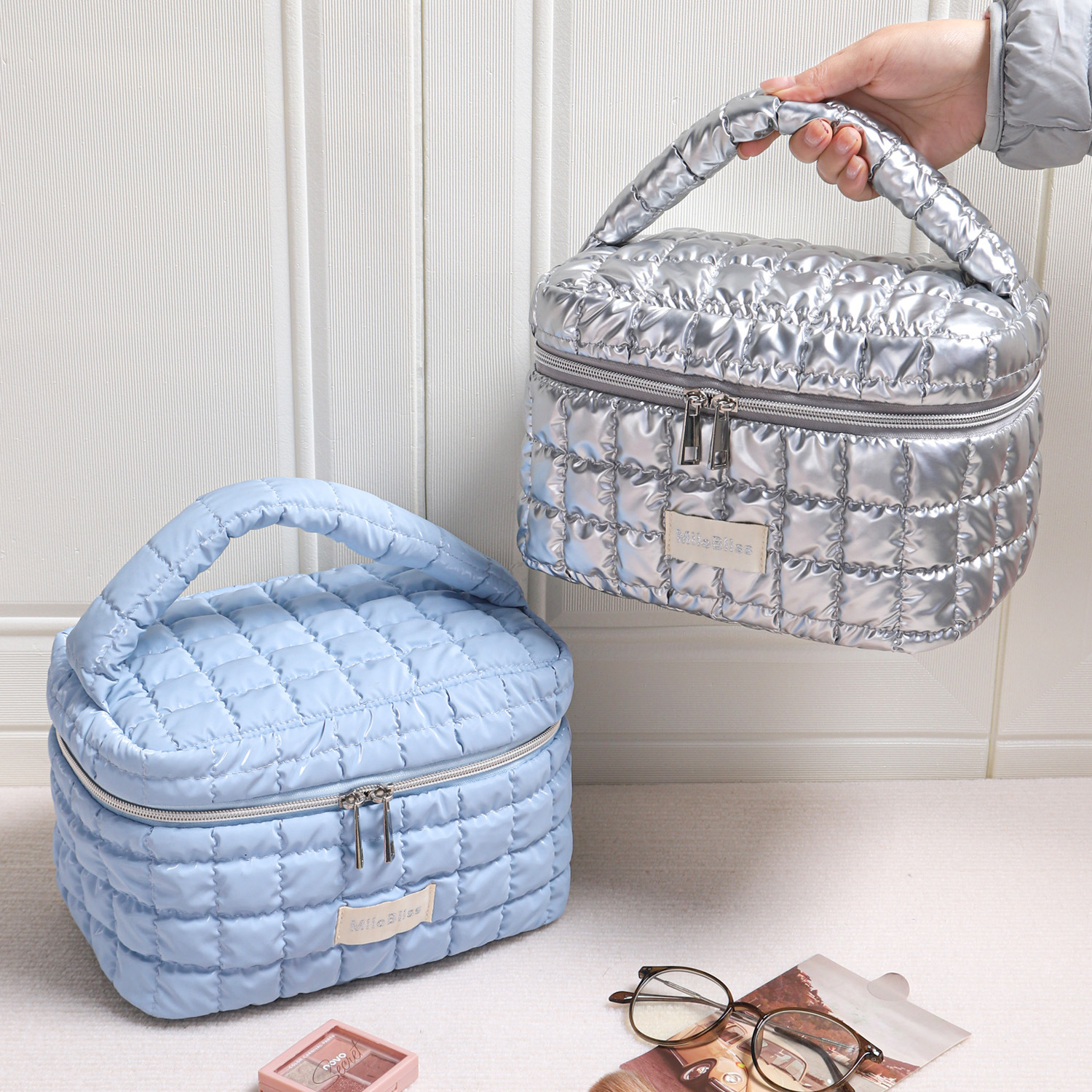 checkered quilted storage bucket bag compartment, large capacity portable makeup bag with customizab